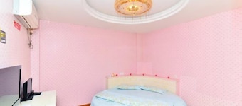 Hefeng Hotel