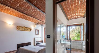 Relais San Desiderio by Interhome