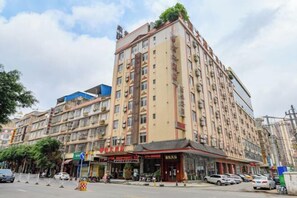 Exterior - Heng Da Hotel (Yulin Railway Station Zhongyaogang) (Yulin)
