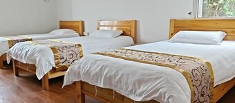 Haigang Apartment Hotel