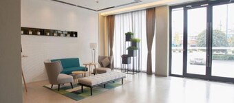 Homeinn Selected Hotel (Chuzhou Mingguang Mingzhu Avenue Zhengyuan Plaza)