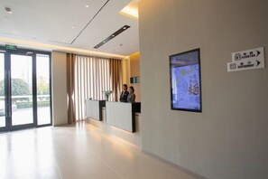 Unclassified image, 2 of 26, button - Homeinn Selected Hotel (Chuzhou Mingguang Mingzhu Avenue Zhengyuan Plaza) (Mingguang)