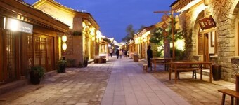 Old Yan'an Cave Dwelling Hotel