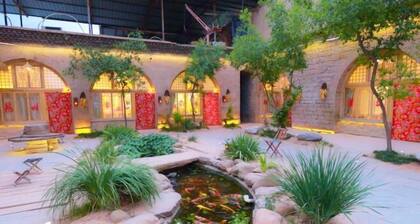 Old Yan'an Cave Dwelling Hotel