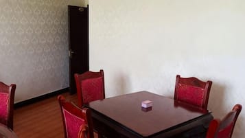 تناول الطعام