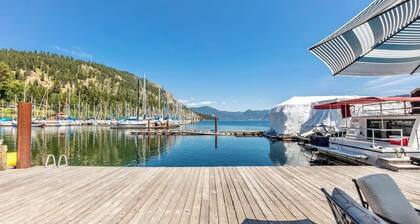 Charming waterfront retreat with boat dock