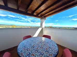 Unclassified image, 3 of 13, button - " Anna  Sea   View " (Bari Sardo)