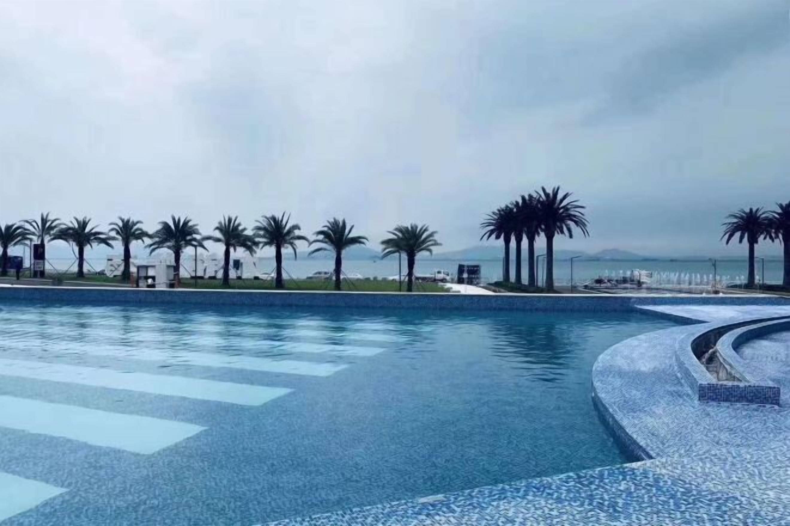 Alberca al aire libre