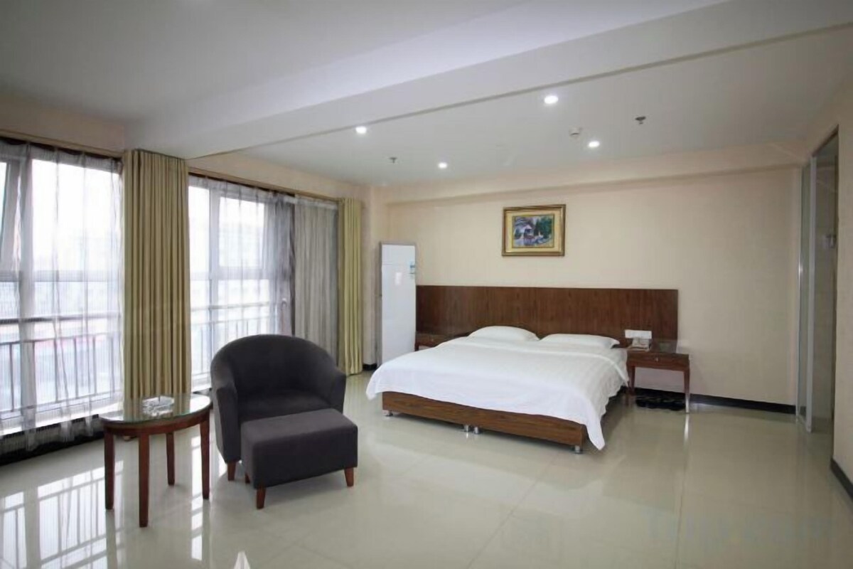 Suite (Floor Heating)