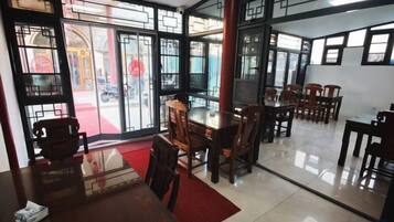 Tempat makan