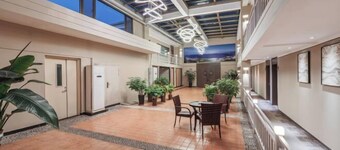 Homeinn · neo (Taiyuan Railway Station Shuangta East Street)