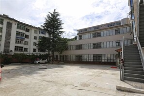 Unclassified image, 3 of 20, button - " Liuba Landscape Hotel" (Liuba)