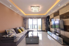 Room - Yintan Shangdao Seaview Apartment (Beihai)