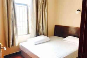 Unclassified image, 4 of 11, button - Xinjie Hostel (Shanghai)