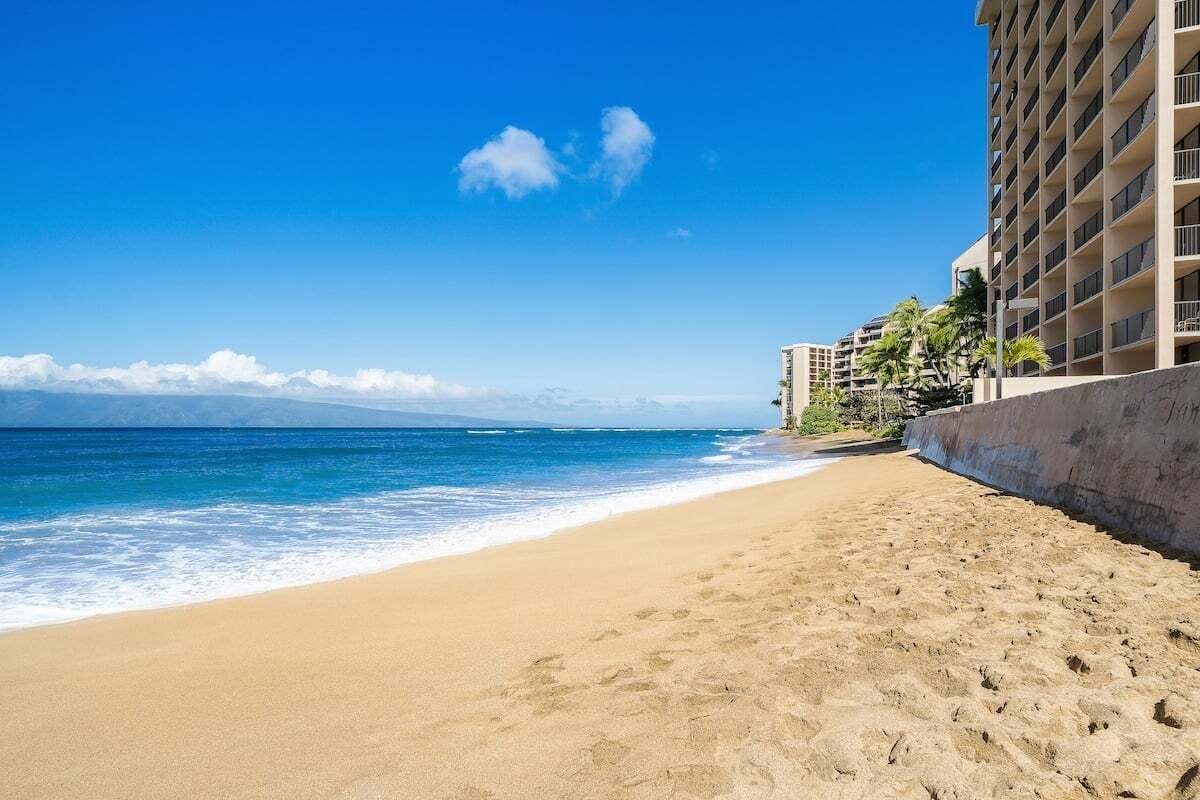 Sun loungers, beach towels