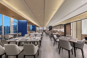 Her gün açık büfe kahvaltı (kişi başı 53 CNY) 