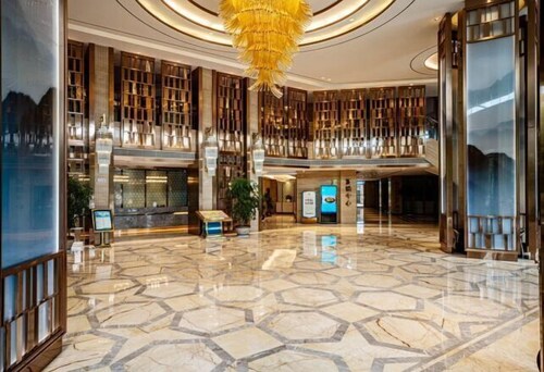 Long Yang International Hotel