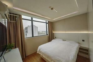 Unclassified image, 2 of 8, button - Langang Zhixing Hostel (Shanghai)