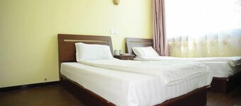 Longyuan Express Hotel