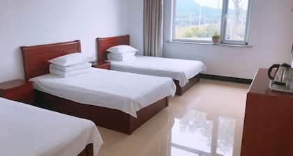 Bingyugou Jiahua Business Hotel