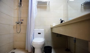 Bathroom - Sanzao Hostel (Shanghai)
