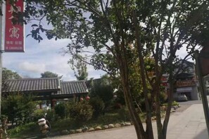 Property grounds - Shanghang Rongxiang Apartment (Shanghang)