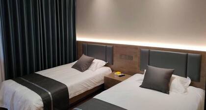 XINYUN BUSINESS HOTEL