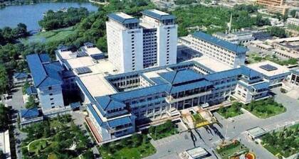 Super 8 Hotel (Beijing Huayuanqiao Subway Station Capital Normal University)