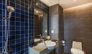 Estudio Deluxe | Baño | Zapatillas