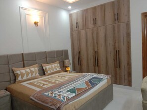 Free WiFi - SKM Lodges (Islamabad)