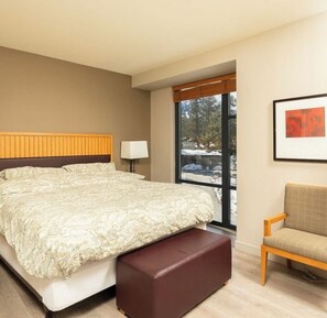 2 makuuhuonetta, silitysrauta/-lauta, Wi-Fi, vuodevaatteet