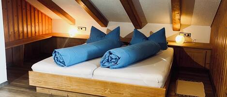 1 chambre, accès Internet, draps fournis