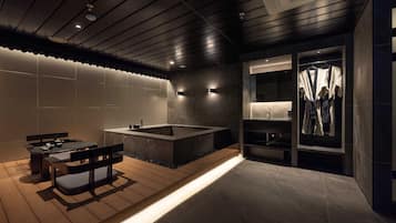 Bain à remous privé