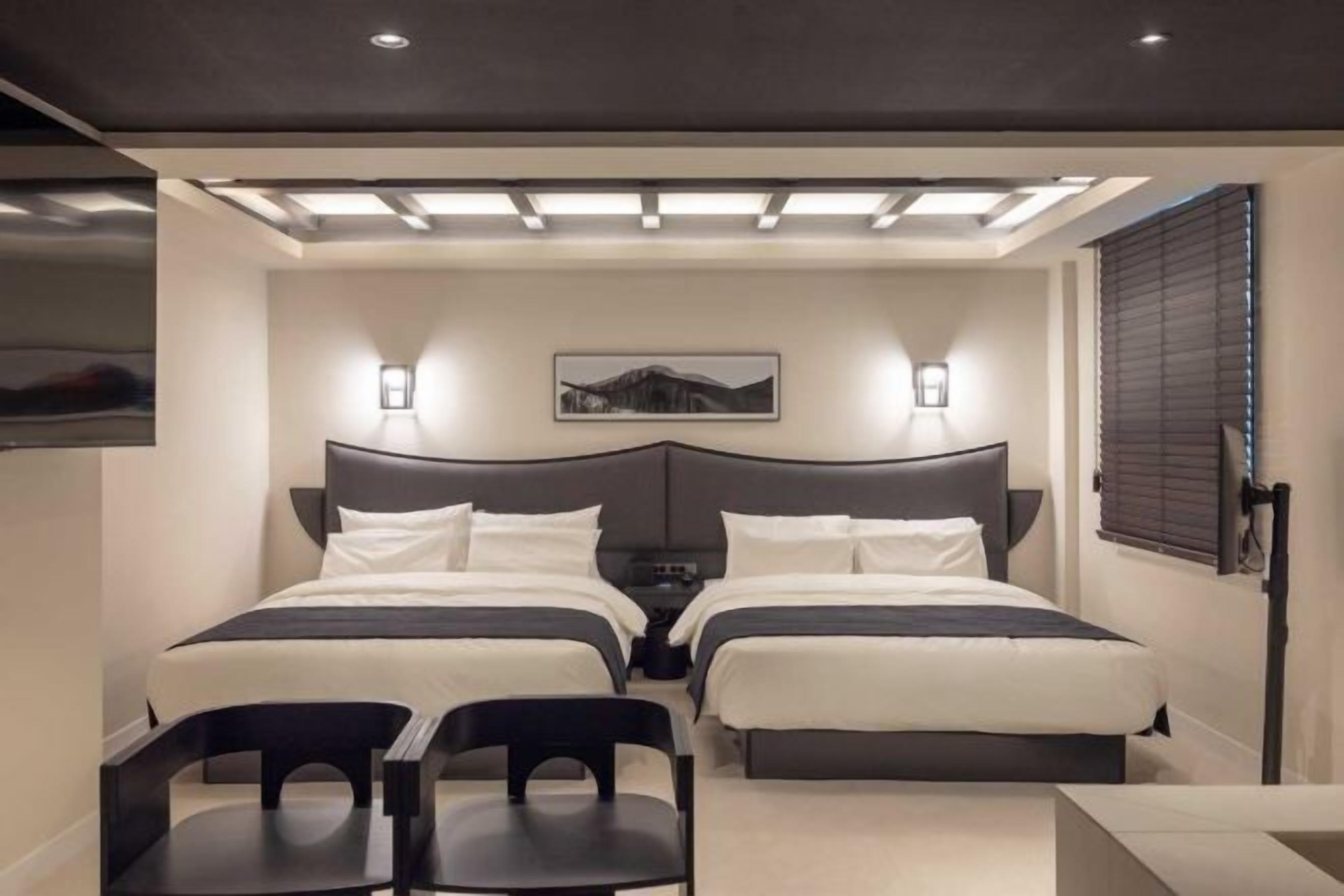 Bureau, espace de travail pour ordinateur portable