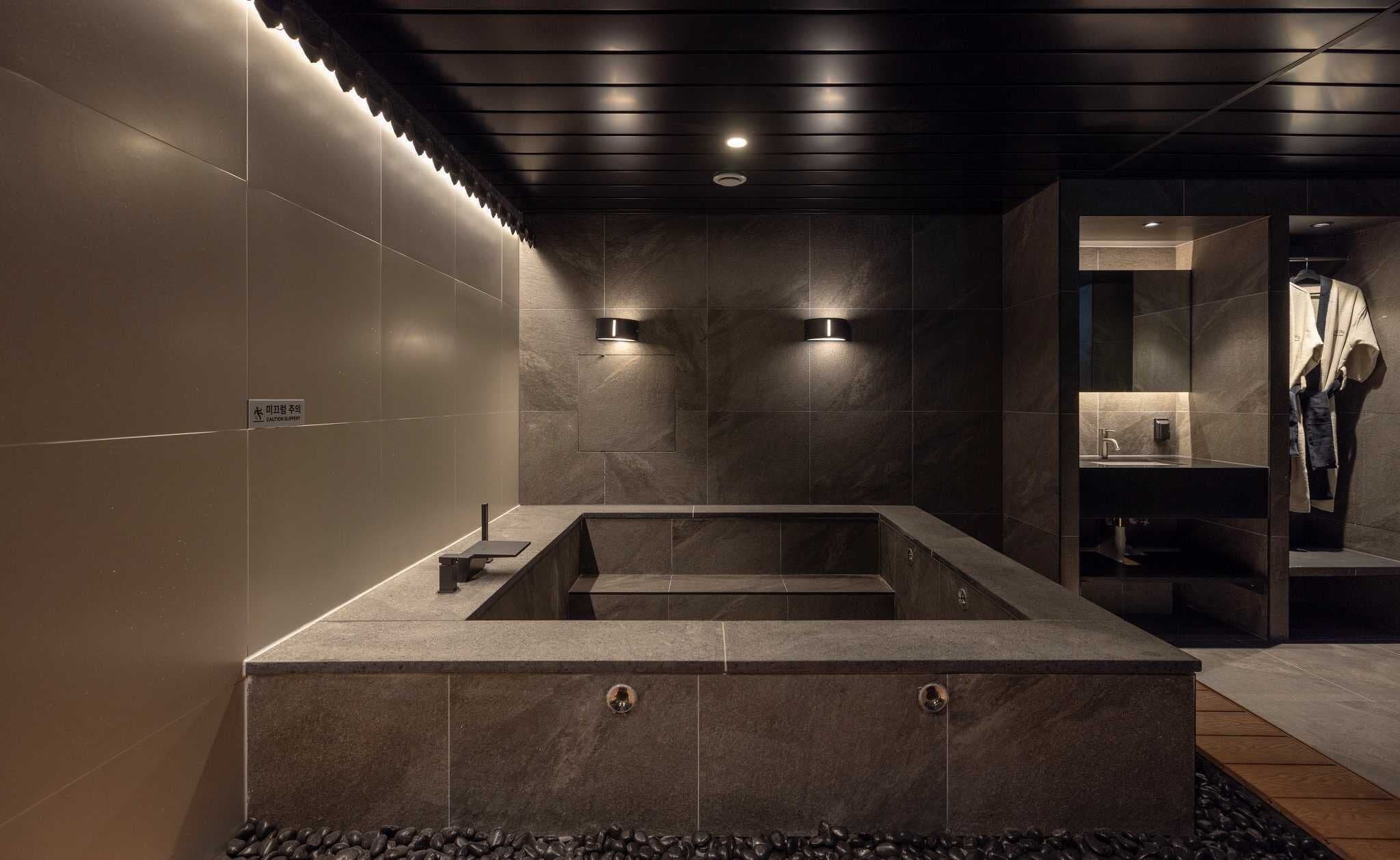 Bain à remous privé