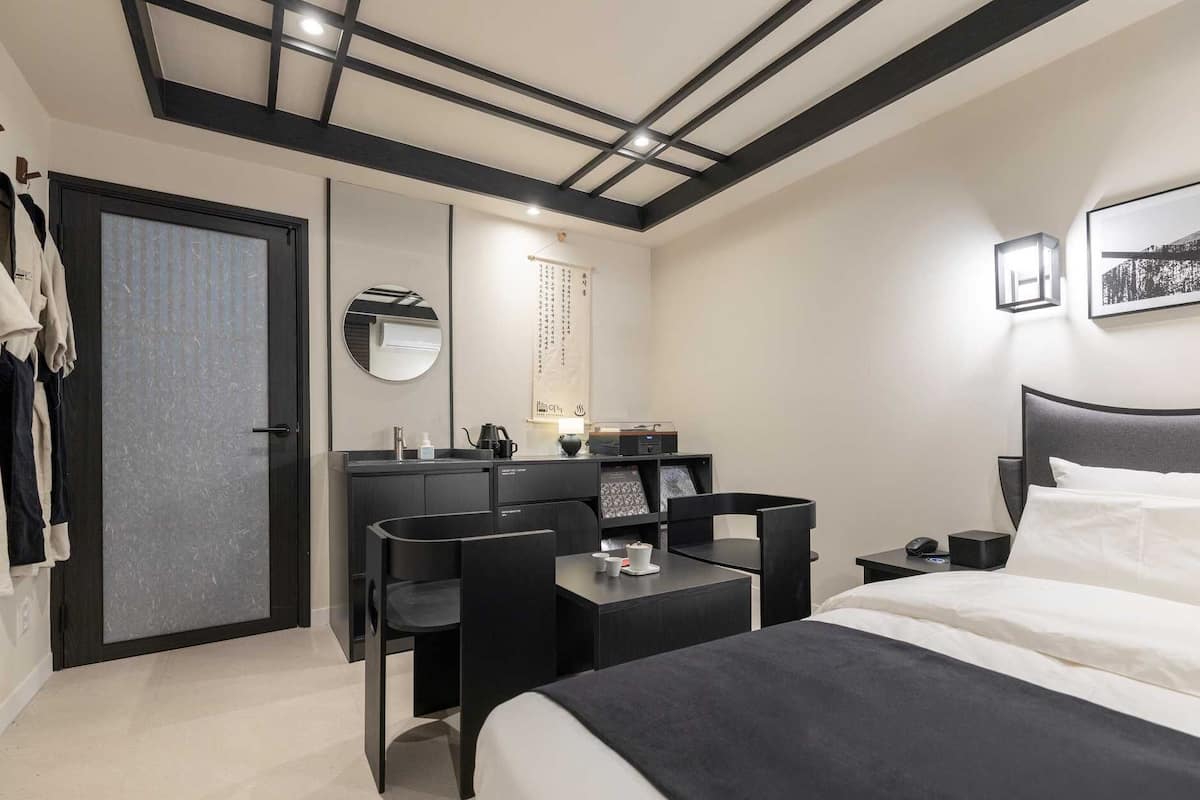 Individually decorated, desk, laptop workspace, soundproofing