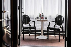 Dining - 258 38th St. - Brownstone (Pittsburgh)