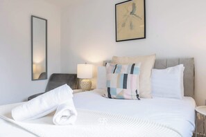 3 bedrooms, iron/ironing board, travel cot, WiFi