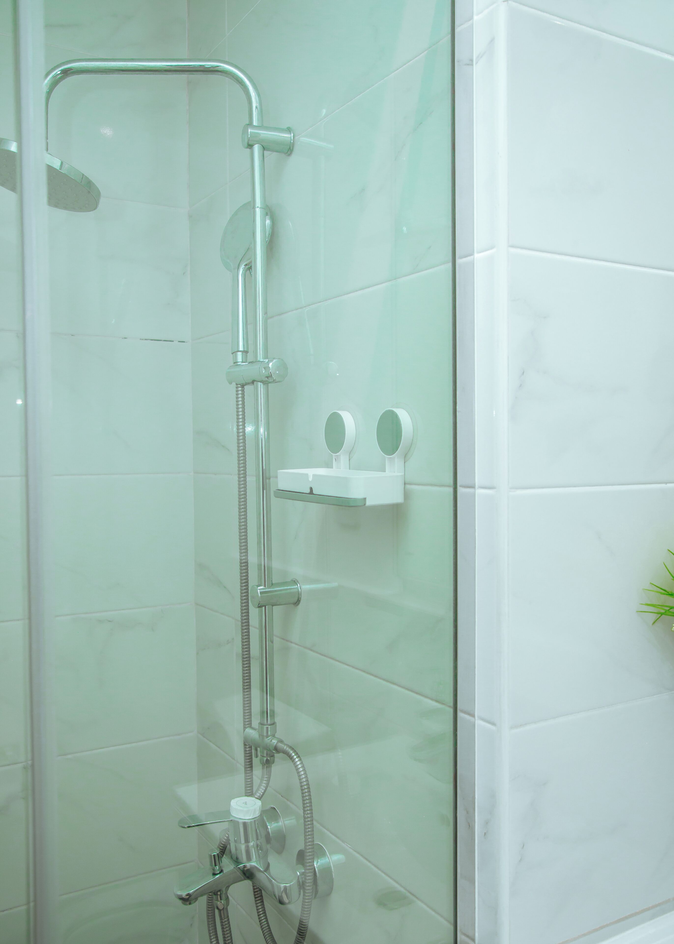 Shower, free toiletries, towels, soap