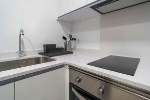 Fridge, microwave, oven, coffee/tea maker - VLC HOST - Tamarit Olmos B (Valencia)