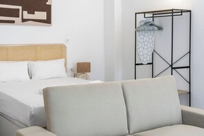 熨斗/熨衣板、旅行婴儿床、免费 WiFi、床单