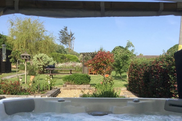 Bain à remous extérieur