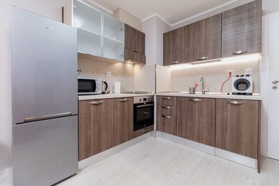 Cozy 2-bed Apartment