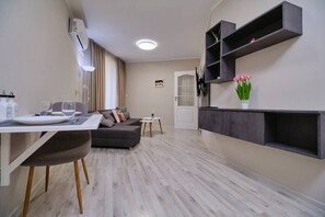 TV - Cozy 1-bed Apartment 2 (Plovdiv)