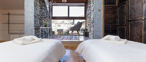 3 Schlafzimmer, Bügeleisen/Bügelbrett, WLAN, Bettwäsche