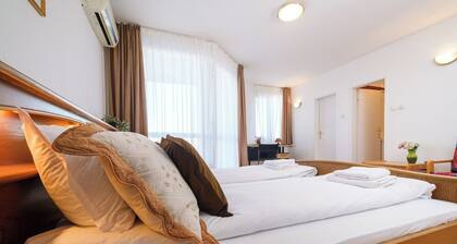 The Hill House Free Private Garage