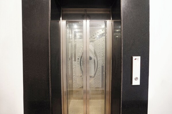 Elevator