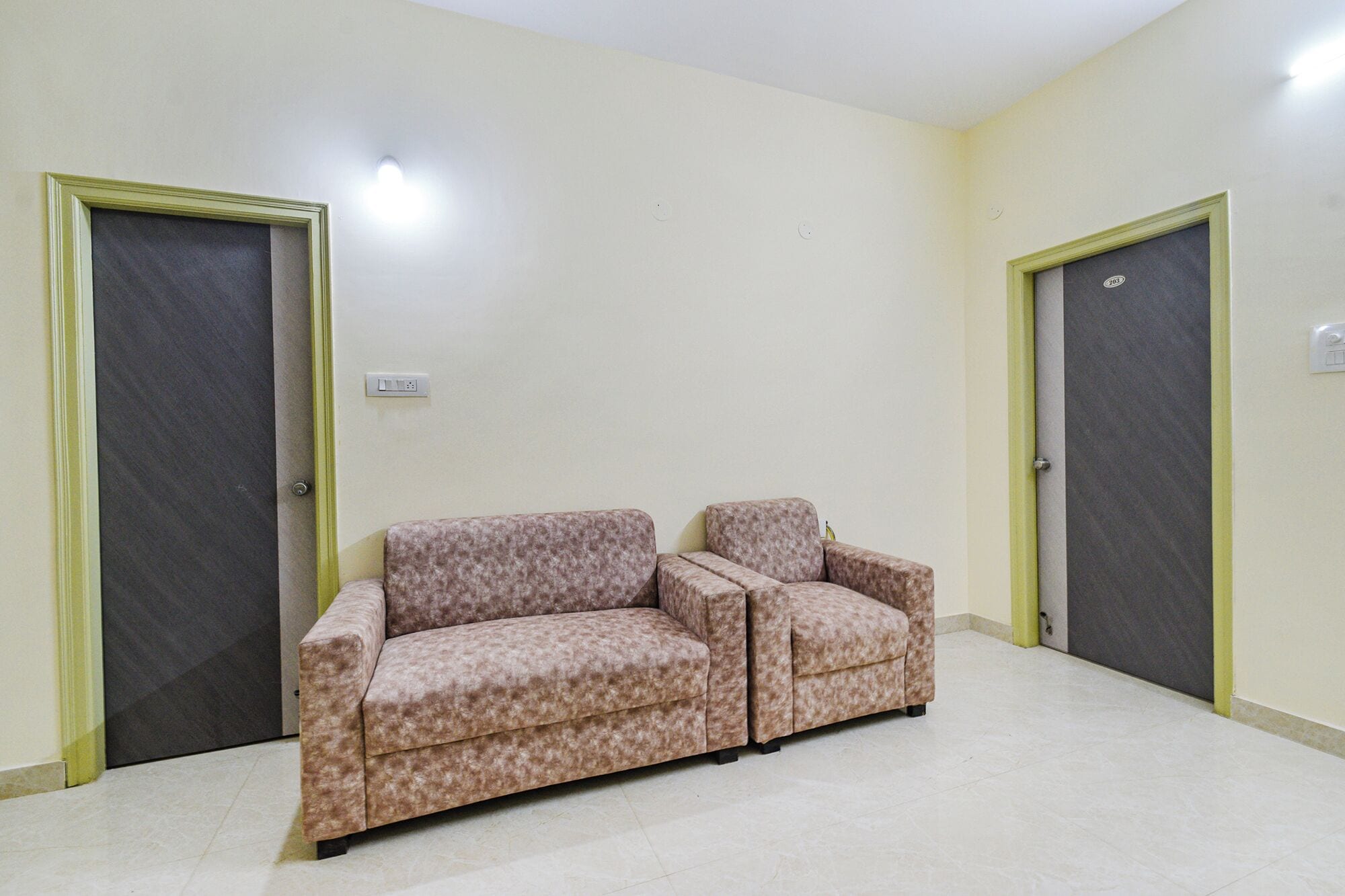 Photo - FabHotel RK Suites - Nr US Consulate, Financial District