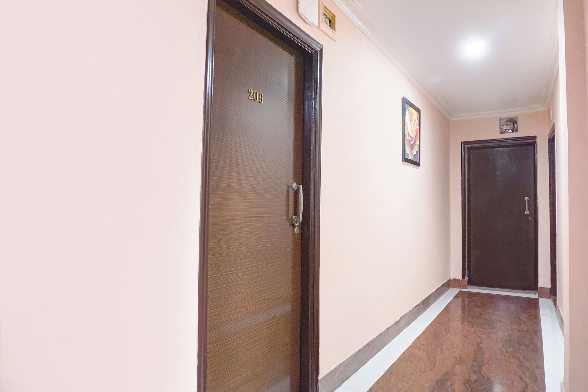 Photo - Fabhotel Rachana Residency