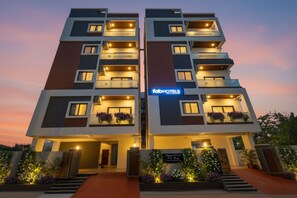 Exterior - Fabhotel Elegance (Hyderabad)